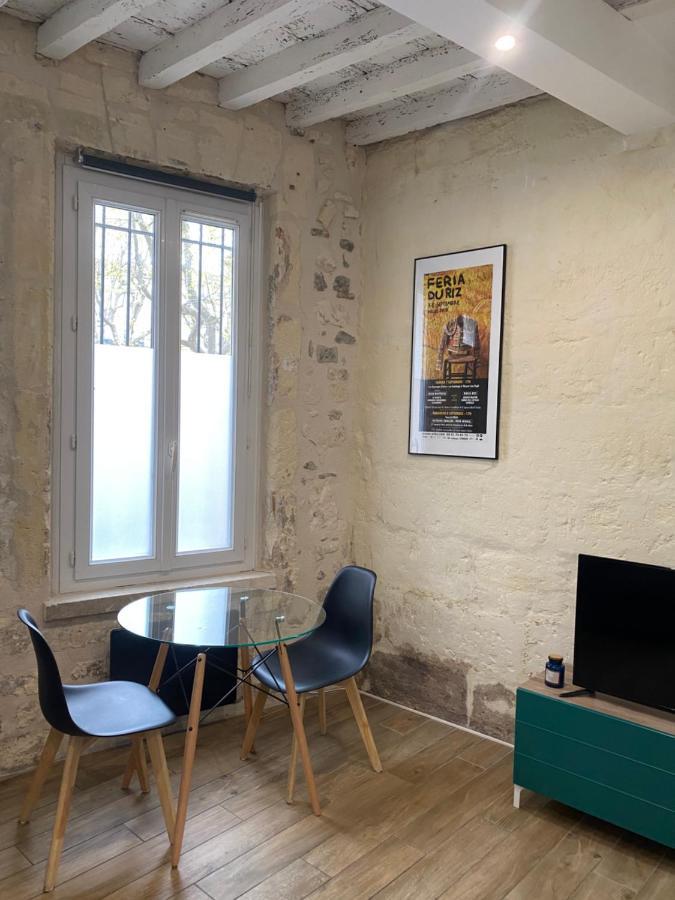 Nuit A La Roquette, Arles Apartment Ngoại thất bức ảnh