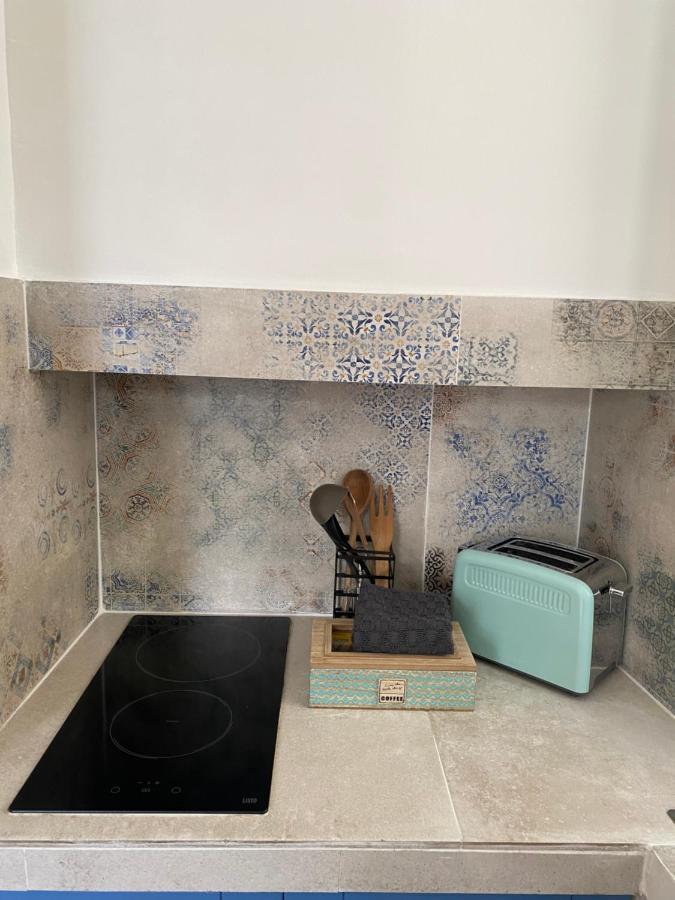 Nuit A La Roquette, Arles Apartment Ngoại thất bức ảnh
