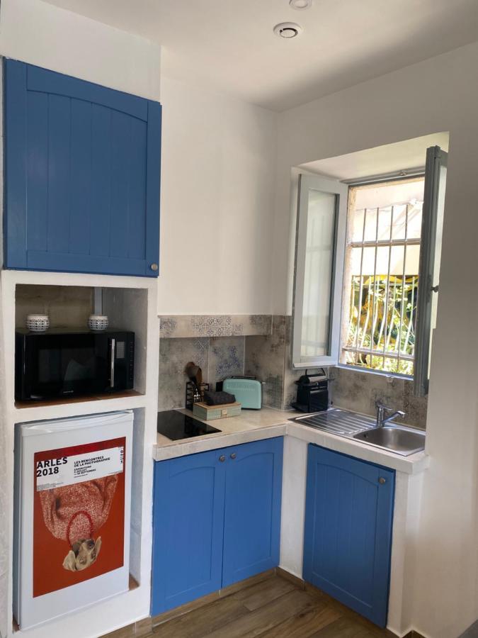 Nuit A La Roquette, Arles Apartment Ngoại thất bức ảnh