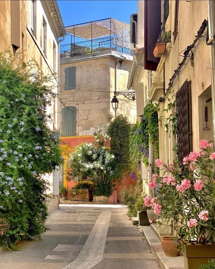 Nuit A La Roquette, Arles Apartment Ngoại thất bức ảnh