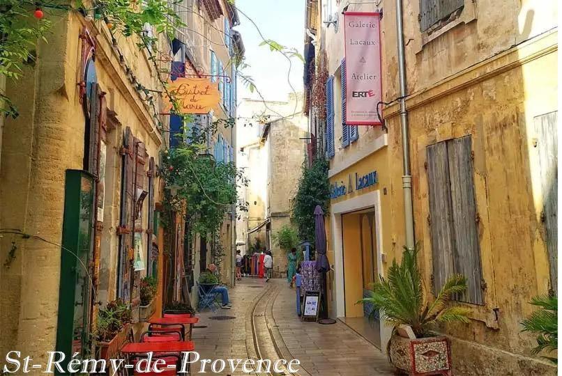 Nuit A La Roquette, Arles Apartment Ngoại thất bức ảnh